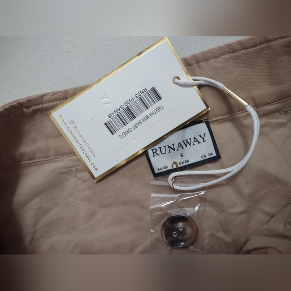 TABITHA MINI SKIRT - SAND - Picture 6 of 7